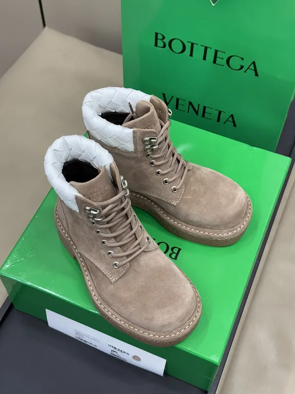 Bottega Veneta Shoe 